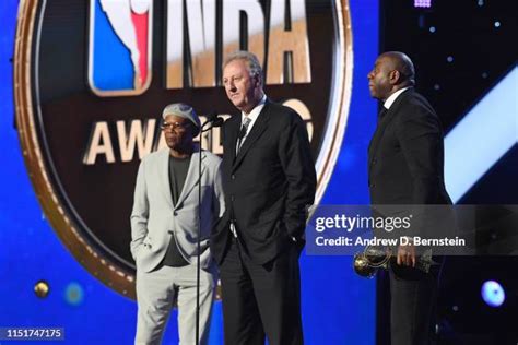 Magic Johnson Awards Photos and Premium High Res Pictures - Getty Images