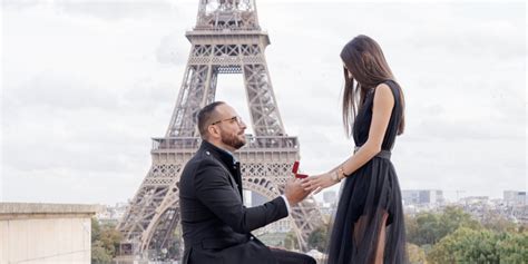 A Real Surprise Proposal In Front Of The Eiffel Tower