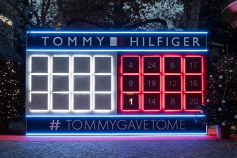 Tommy Hilfiger Porta La Magia Del Natale A Milano Shopping Milano Roma