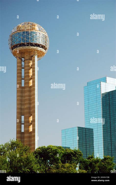 The Reunion Tower In Dallas Texas Stock Photo Alamy