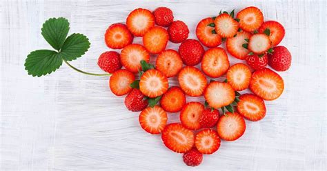 5 Ways Berries Boost Heart Health - The Good Inside at Touchstone Essentials