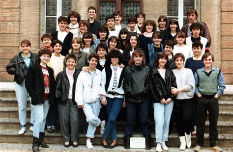 Photo De Classe 1ère F8 De 1984 Lycée Notre Dame Du Bon Secours