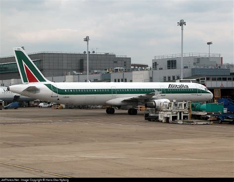 I Bixh Airbus A Alitalia Hans Olav Nyborg Jetphotos