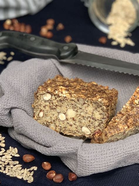 Kerniges Brot Ohne Mehl Selbstkreiert