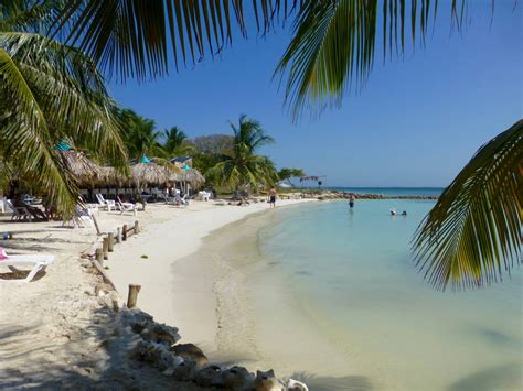 Colombia's best beaches: Idyllic and undiscovered by tourists (2 ...