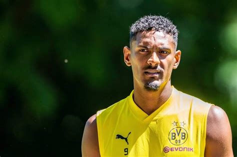 Real Madrid Dortmund S Bastien Haller Pour Sauver Lafrique