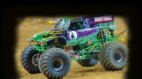 Monster Trucks Schedule & Tickets for 2024 Dates | Buy Monster Trucks ...