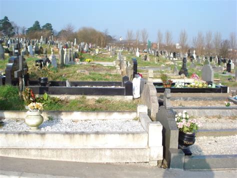 Milltown Cemetery In Belfast County Antrim Find A Grave Cemetery