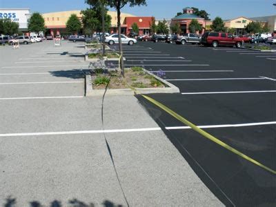 Parking Lot Sealing, Anchorage Sealcoating, Asphalt Repair