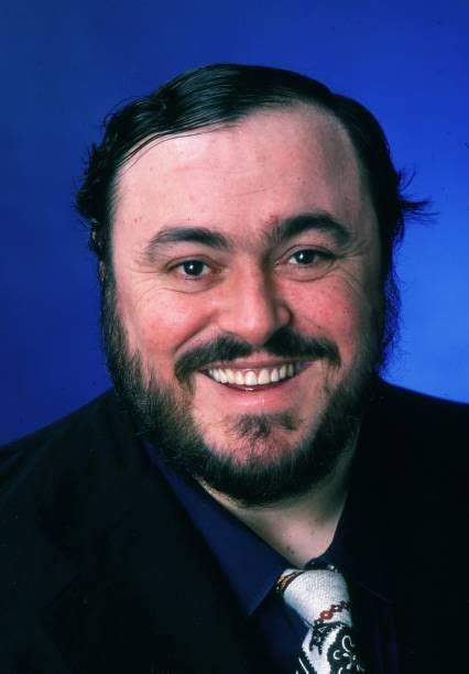 Luciano Pavarotti Pictures and Photos - Getty Images | Opera singers ...