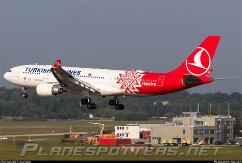 TC JNB Turkish Airlines Airbus A330 203 Photo By Pascal Weste ID