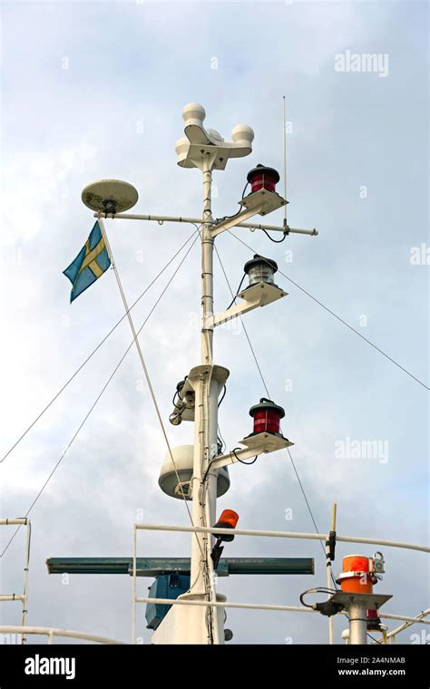 radar mast  res stock photography  images alamy