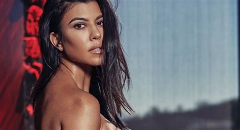 Kourtney Kardashian Naked Photoshoot For Gq Mexico Who