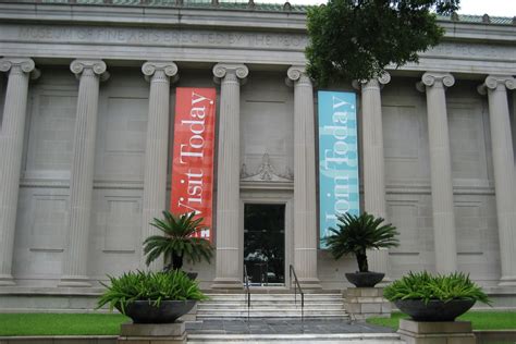 Museum of Fine Arts, Houston to Restore Rare Hebrew Prayer Book | Widewalls