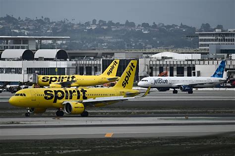 Us Judge Blocks Jetblue Spirit Airlines Merger