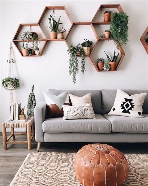 How To Decorate A Living Room Wall With Pictures Baci Living Room