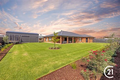 River Gums Drive Moama Nsw House Sold Century Rich