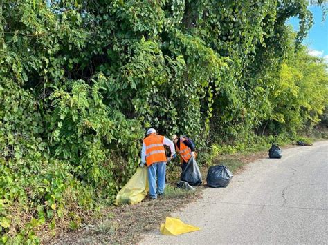 A San Salvo In Corso La Pulizia Straordinaria Della Zona Industriale