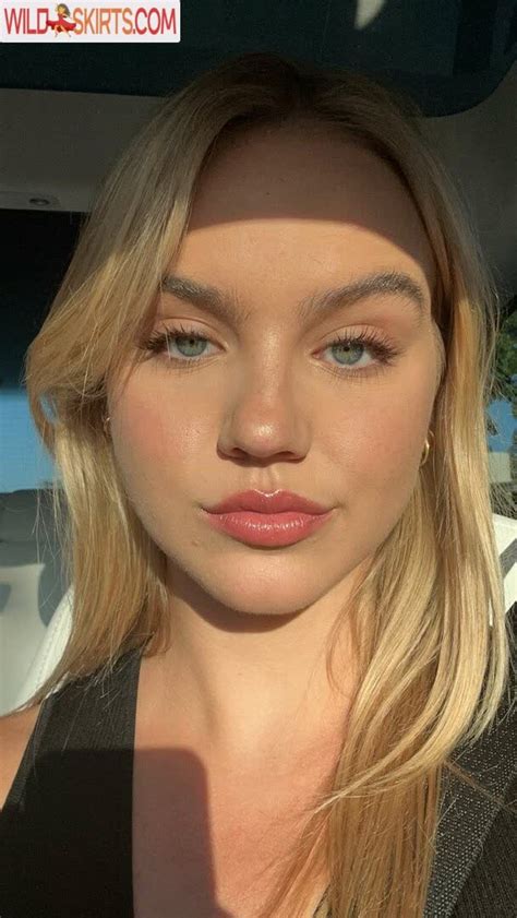 Emma Brooks Emmabrooks Nalabrooks Nude OnlyFans Instagram Leaked