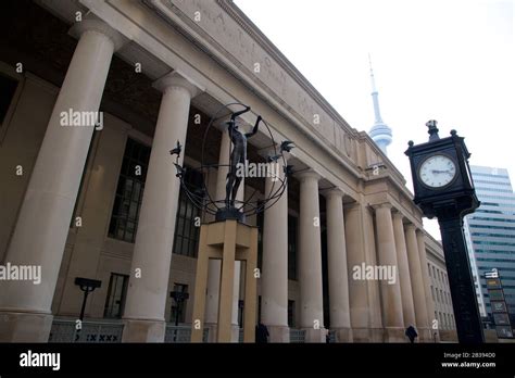 Union station architecture hi-res stock photography and images - Alamy