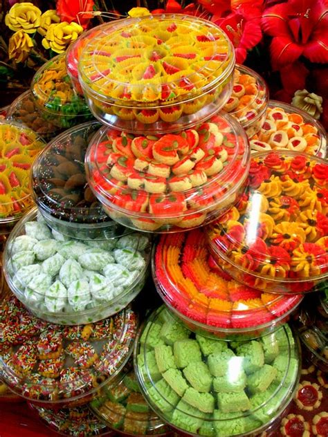 Cookies For Hari Raya Irresistably Colorful Cookies Gey Flickr