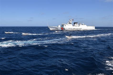 Philippines accuses Chinese boats of ‘dangerous’ actions | Kuwait Times Newspaper