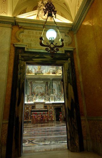 Swiss Guards Clementine Hall Apostolic Palace Editorial Stock Photo