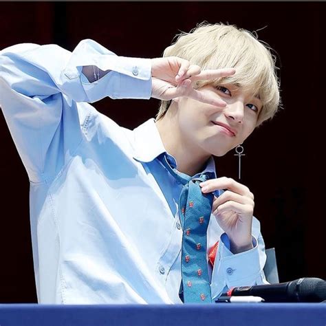 Taehyung Dna Fansign Bts Taehyung Kim Taehyung Bts V