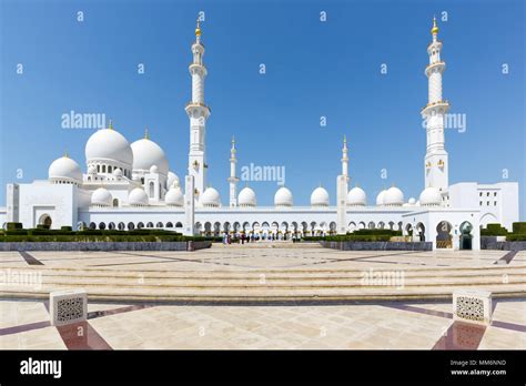 Sheikh Zayed Grand Mosque Abu Dhabi Minarets United Arab Emirates Uae