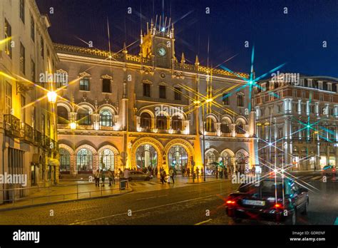 Fa Ade Art Nouveau Ferrovi Ria Esta O Do Rossio Santa Justa Lisboa