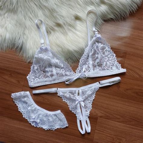 Conjunto Lingerie Sexy Sensual Apressadinha Calcinha Fio Abertura