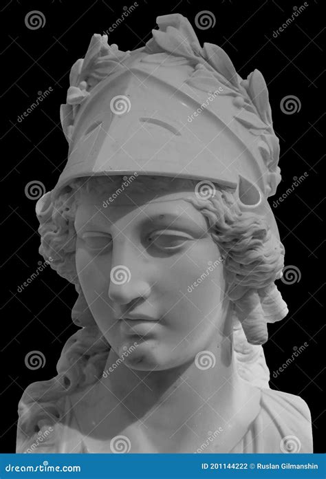 Antiga Deusa Grega Athena Pallas Estátua Isolada Em Preto Mulher