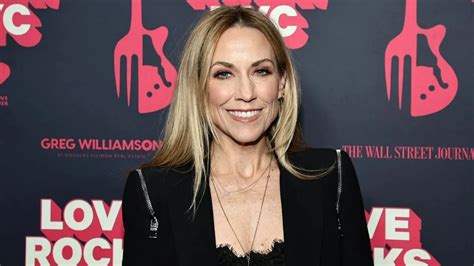 Is Sheryl Crow Gay Revealing The Truth Of Her Sexual Orientation