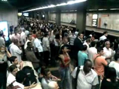 Pane No Metro Rio Youtube