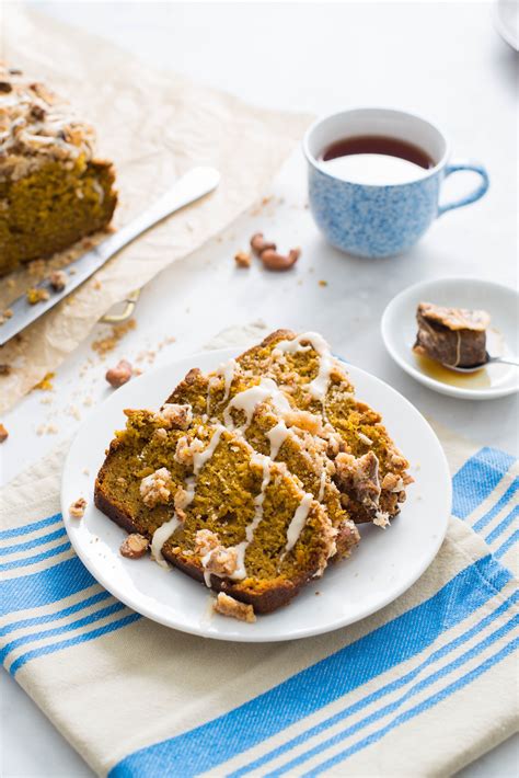 Easy Chai Spiced Pumpkin Bread With Cashew Streusel By Santé Nuts