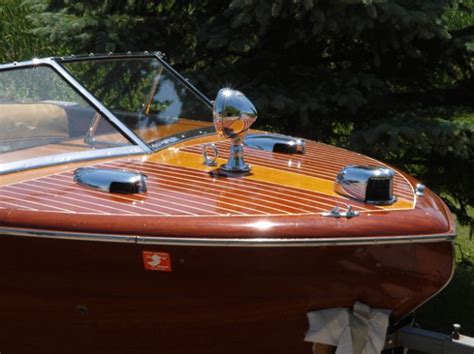 Ft Chris Craft Continental Classic Wooden Boats For Sale