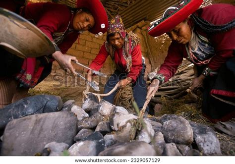 Gastronomia Peruana Turistas Images Stock Photos D Objects