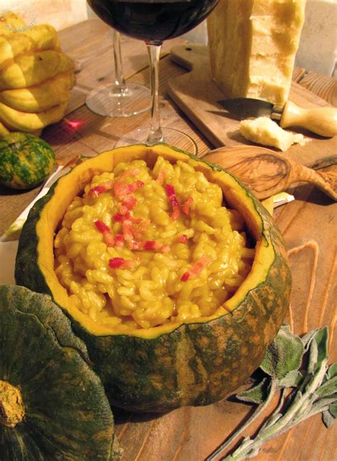 Risotto Alla Zucca Con Filetti Di Pancetta Croccante Briciole Di Sapori