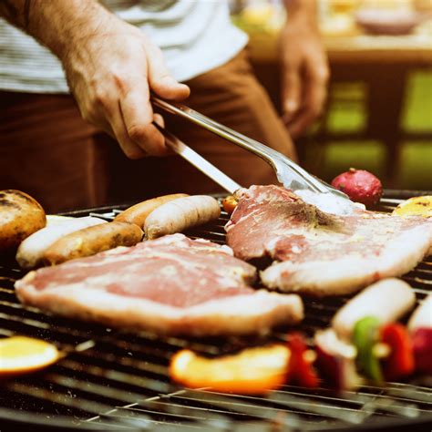 11 Quintessential Summer Cookout Essentials | TravelAwaits