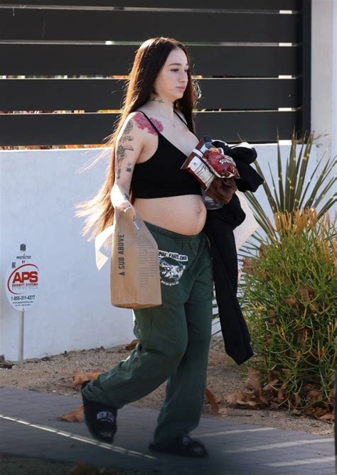 Pregnant Bhad Bhabie Flaunts Bare Bump In Bra And Sweatpants