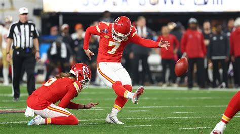 Chiefs Harrison Butker Becomes Nfls Highest Paid Kicker With 25