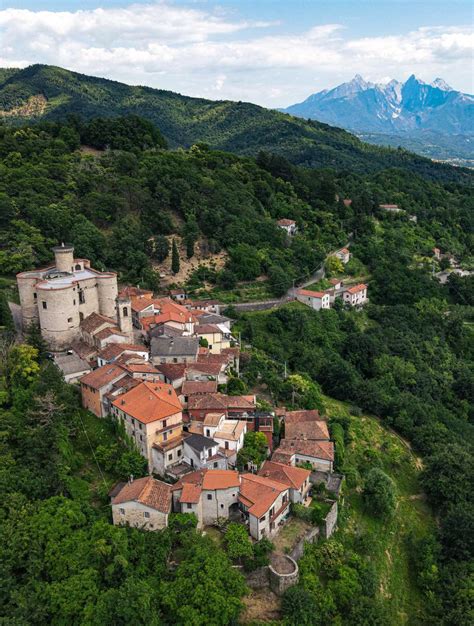 Castello Della Bastia Lunigiana World