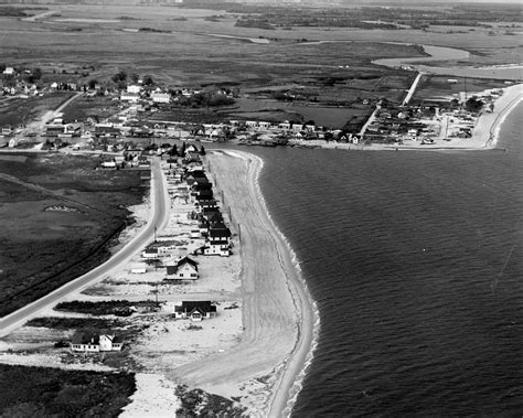 Bowers Beach Delaware - Beach