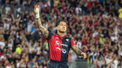 Ver Goles Gianluca Lapadula Cagliari Venci A Venezia Por Serie B