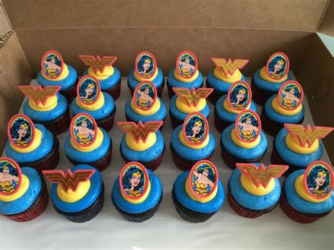 Wonder Woman Cupcakes Birthday Cupcakes Birthday Woman Desserts