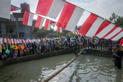 Lomba Meriahkan Hut Ri Antara Foto