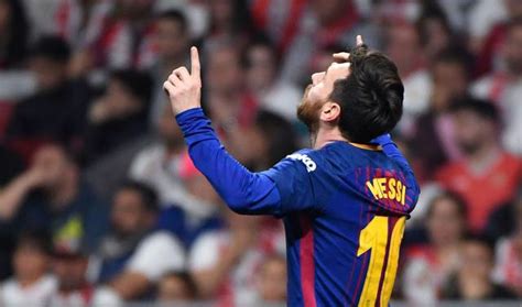 Lionel Messi Casi Anota Golazo De Tiro Libre Remate Perfecto Y Atajada