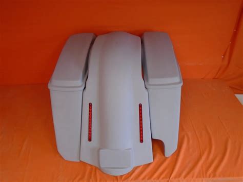 Harley Davidson Stretched Extended Saddlebags Right Cutout Led