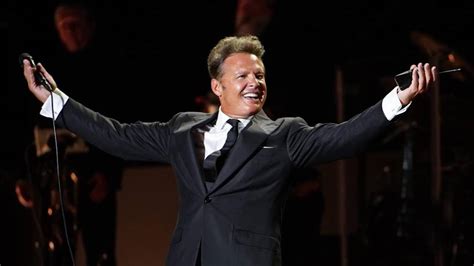 Luis Miguel Regresa A Los Escenarios Flow Magazine