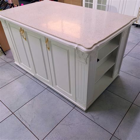 Стол для кухни «Островок» — Tabilga.kg